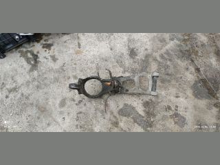 bontott PEUGEOT 407 Jobb első Futómű Kitámasztó