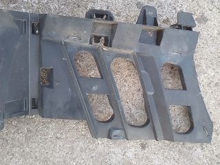 bontott PEUGEOT 407 Jobb első Lökhárító Tartó (Műanyag)