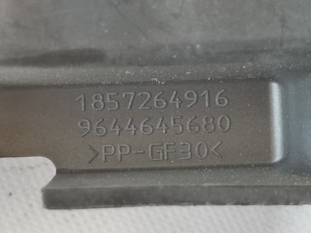 bontott PEUGEOT 407 Jobb első Lökhárító Tartó (Műanyag)