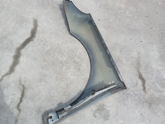 bontott PEUGEOT 407 Jobb első Sárvédő