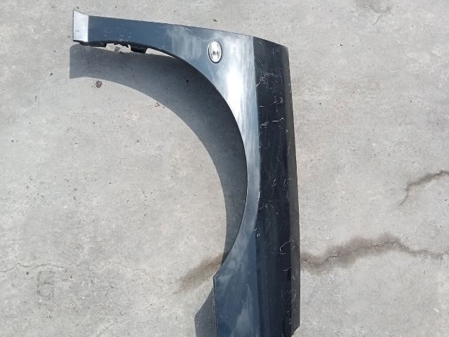 bontott PEUGEOT 407 Jobb első Sárvédő