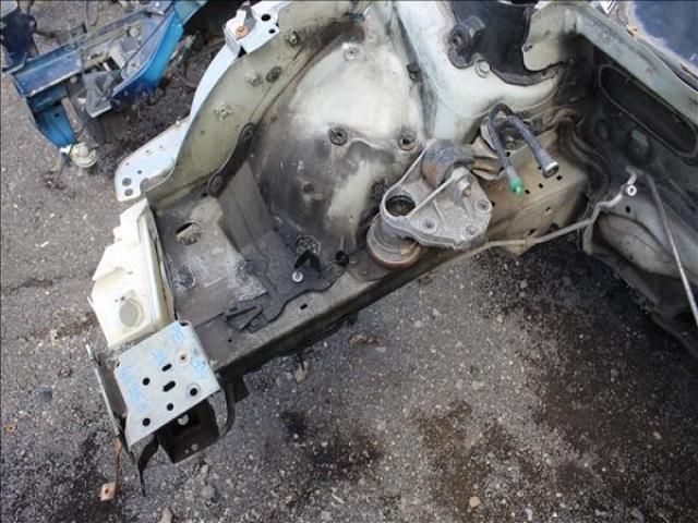 bontott PEUGEOT 407 Jobb első Ütközéscsillapító