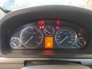 bontott PEUGEOT 407 Jobb első Zsanér