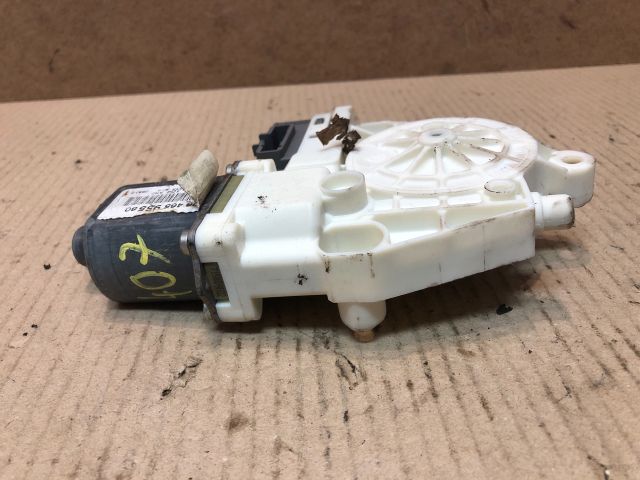 bontott PEUGEOT 407 Jobb hátsó Ablakemelő Motor