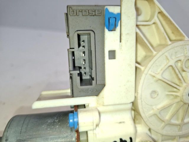 bontott PEUGEOT 407 Jobb hátsó Ablakemelő Motor