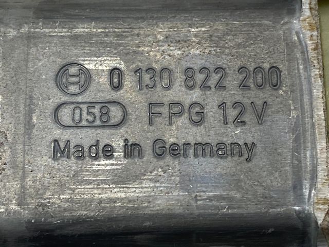 bontott PEUGEOT 407 Jobb hátsó Ablakemelő Motor