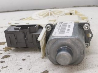 bontott PEUGEOT 407 Jobb hátsó Ablakemelő Motor