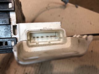 bontott PEUGEOT 407 Jobb hátsó Ajtózár