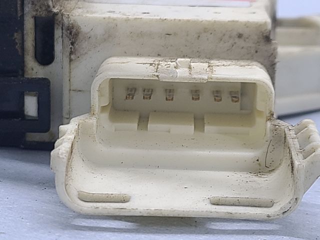 bontott PEUGEOT 407 Jobb hátsó Ajtózár