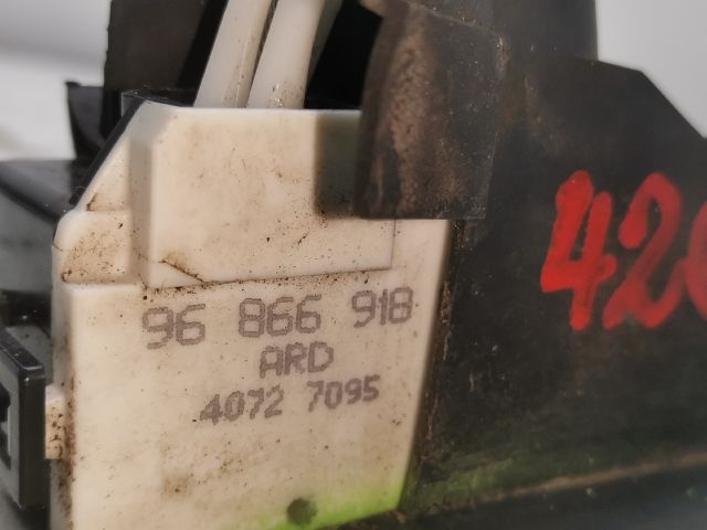 bontott PEUGEOT 407 Jobb hátsó Ajtózár