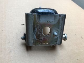 bontott PEUGEOT 407 Jobb hátsó Alsó Zsanér