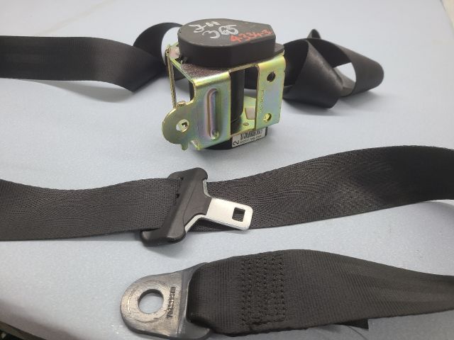 bontott PEUGEOT 407 Jobb hátsó Biztonsági Öv