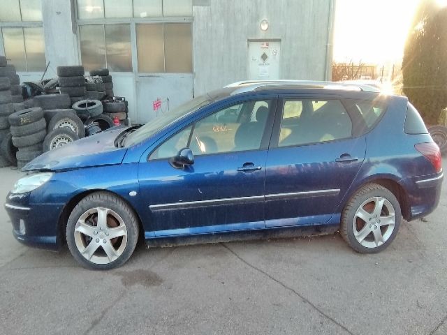 bontott PEUGEOT 407 Jobb hátsó Fejtámla