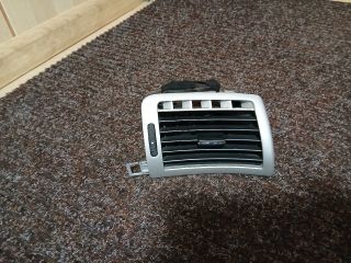 bontott PEUGEOT 407 Jobb Szellőző
