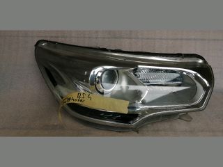 bontott PEUGEOT 407 Jobb Xenon Fényszóró