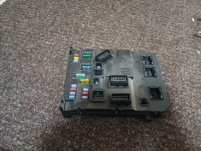 bontott PEUGEOT 407 Komfort Elektronika