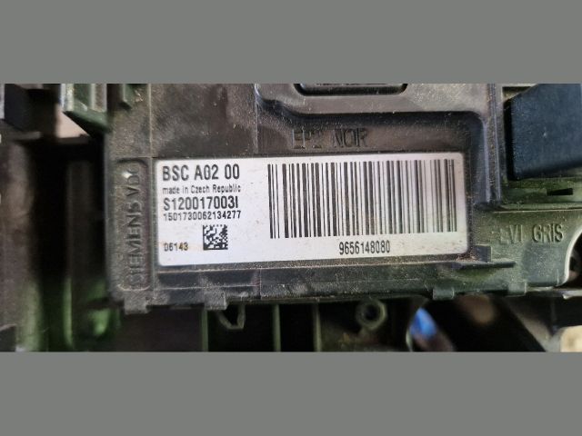 bontott PEUGEOT 407 Komfort Elektronika