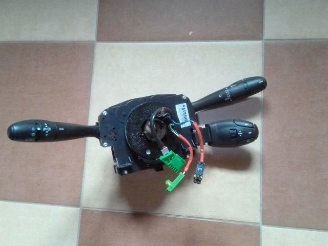 bontott PEUGEOT 407 Komplett Kormánykapcsoló (Bajuszkapcsoló)