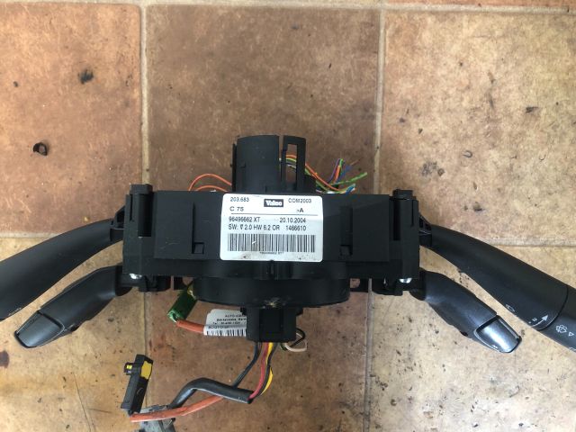 bontott PEUGEOT 407 Komplett Kormánykapcsoló (Bajuszkapcsoló)