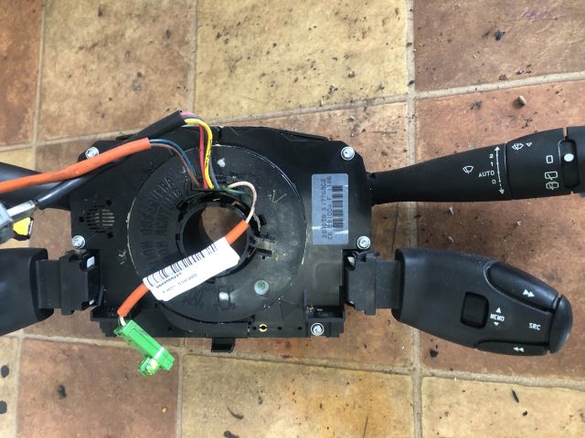 bontott PEUGEOT 407 Komplett Kormánykapcsoló (Bajuszkapcsoló)