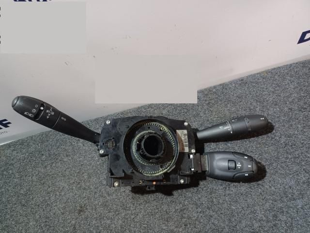 bontott PEUGEOT 407 Komplett Kormánykapcsoló (Bajuszkapcsoló)