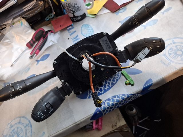 bontott PEUGEOT 407 Komplett Kormánykapcsoló (Bajuszkapcsoló)