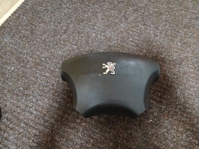 bontott PEUGEOT 407 Kormánylégzsák