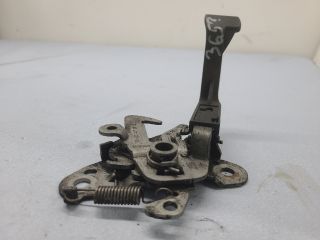 bontott PEUGEOT 407 Motorháztető Nyitó Kar / Gomb