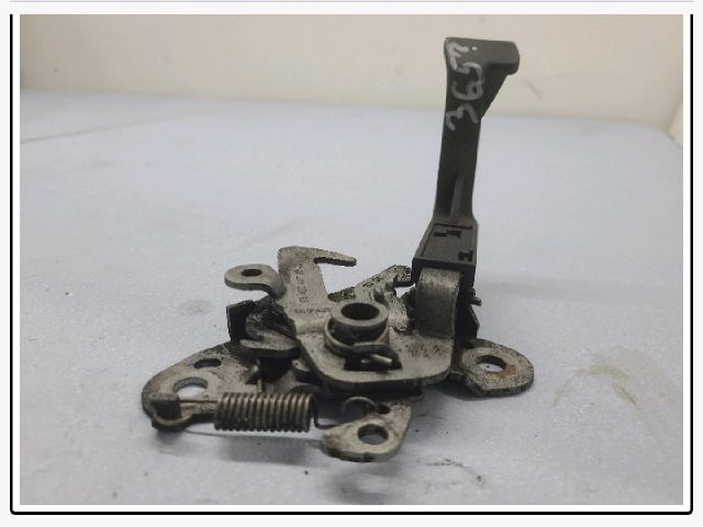 bontott PEUGEOT 407 Motorháztető Zárszerkezet