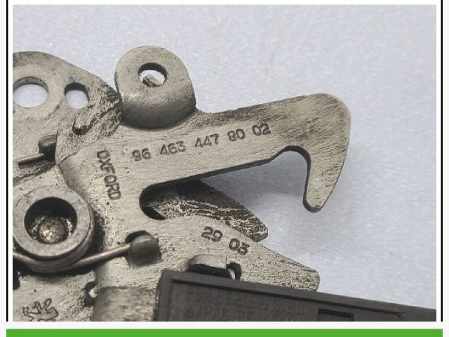 bontott PEUGEOT 407 Motorháztető Zárszerkezet