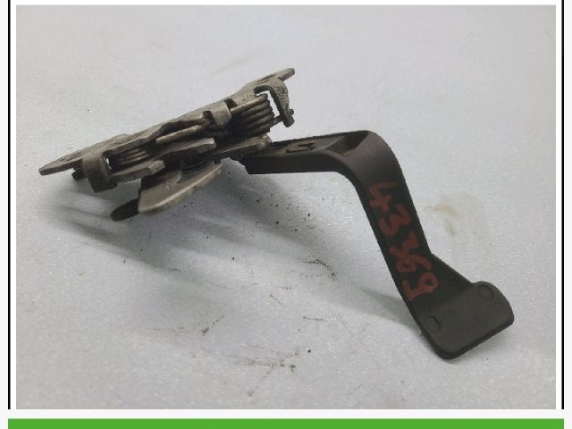 bontott PEUGEOT 407 Motorháztető Zárszerkezet