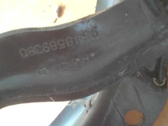 bontott PEUGEOT 407 Motorháztető Zsanér Pár