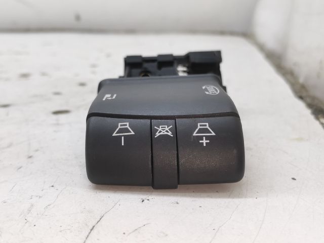 bontott PEUGEOT 407 Multimédia Vezérlő