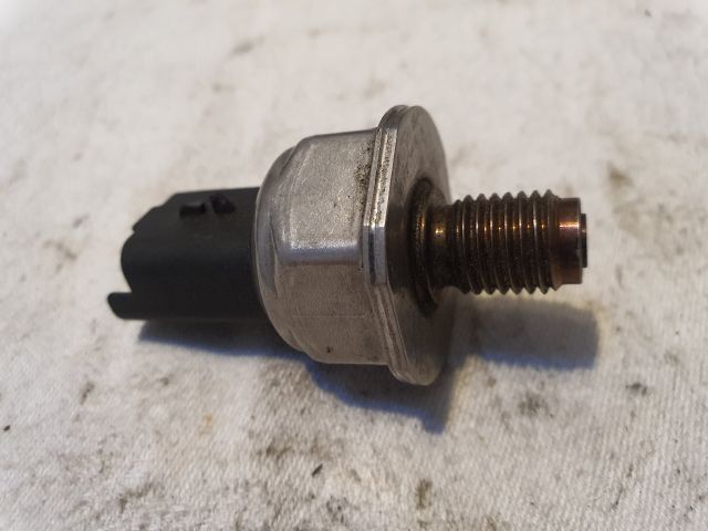 bontott PEUGEOT 407 Nyomásszabályzó Szelep