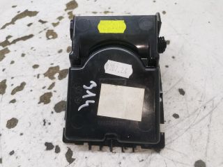 bontott PEUGEOT 407 Pohártartó