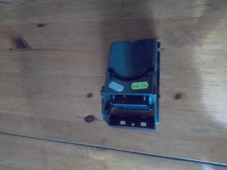 bontott PEUGEOT 407 Pohártartó