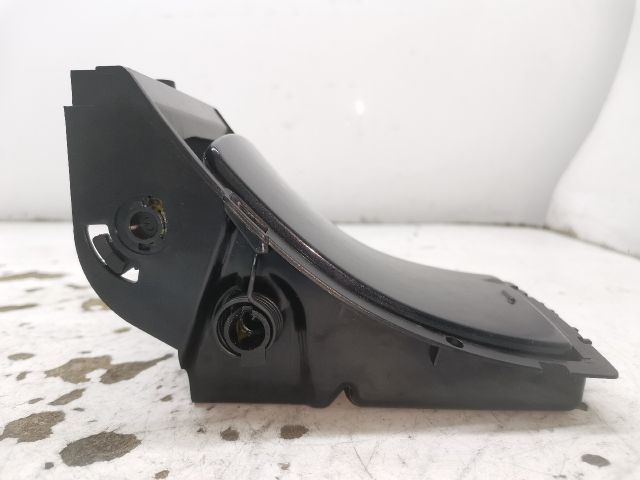 bontott PEUGEOT 407 Pohártartó