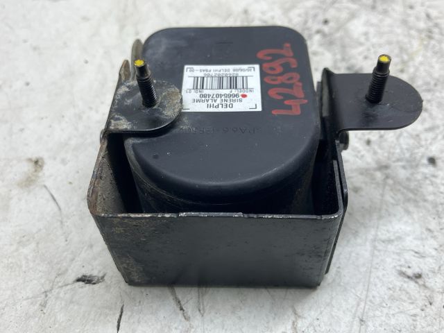 bontott PEUGEOT 407 Riasztó Hangszóró