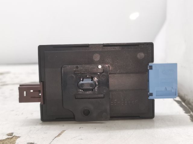 bontott PEUGEOT 407 Riasztó Kapcsoló