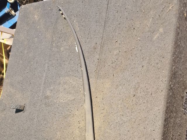 bontott PEUGEOT 407 Szélvédő Takaró