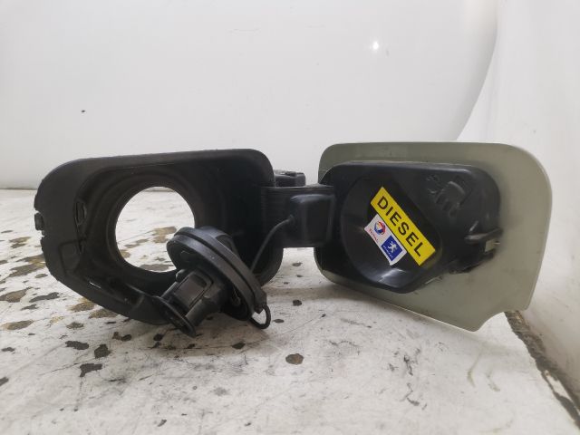 bontott PEUGEOT 407 Tankajtó