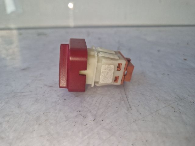 bontott PEUGEOT 407 Vészvillogó Kapcsoló