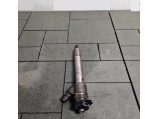 bontott PEUGEOT 5008 Porlasztó (1 db)