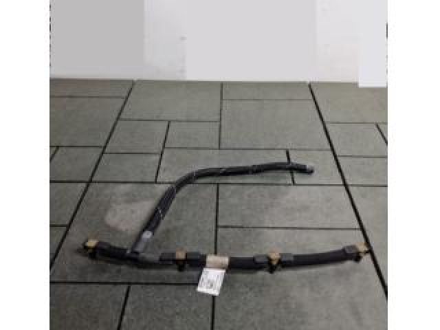 bontott PEUGEOT 5008 Résolajcső