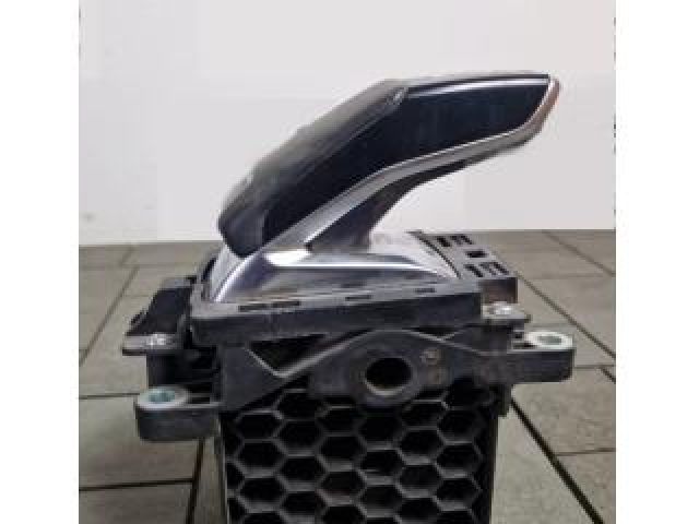 bontott PEUGEOT 5008 Váltó Kulissza