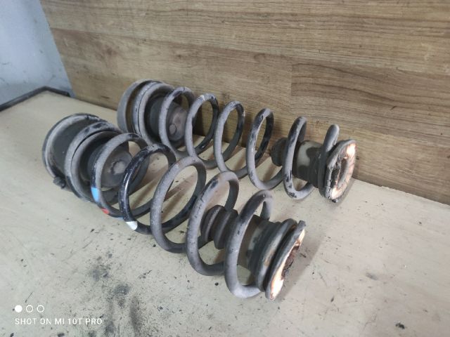 bontott PEUGEOT 5008 Hátsó Rugó Pár