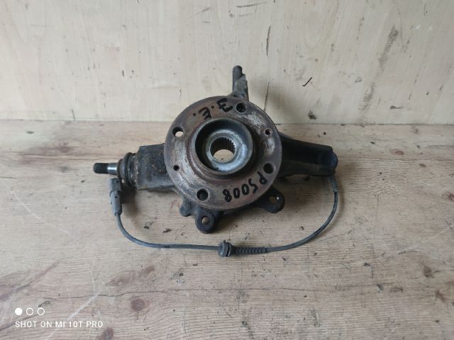 bontott PEUGEOT 5008 Jobb első Csonkállvány Kerékaggyal