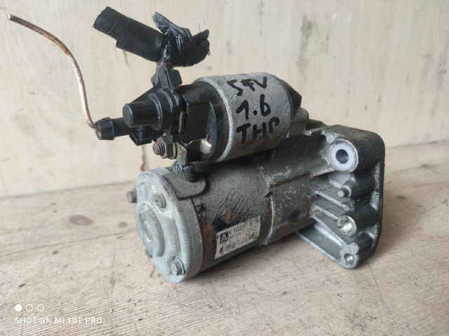 bontott PEUGEOT 5008 Önindító