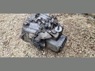 bontott PEUGEOT 5008 Váltó (Mechanikus)