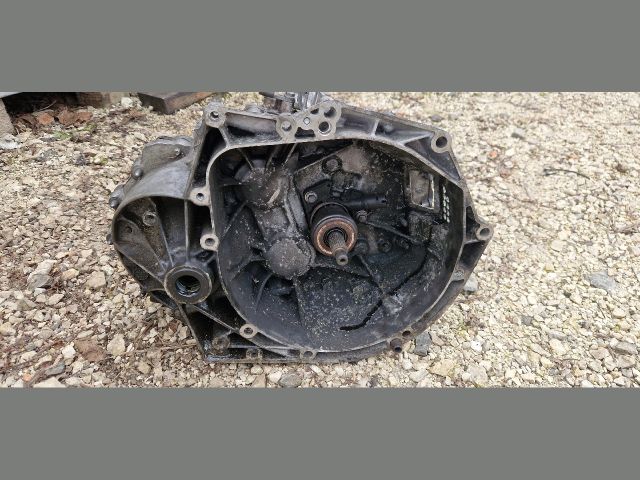 bontott PEUGEOT 5008 Váltó (Mechanikus)